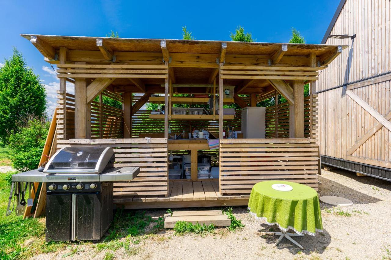 Horse Glamping Park Hotel Cirkovce Exterior foto